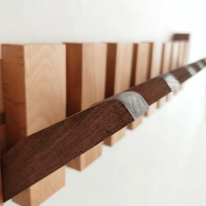 HarmonyHooks™ | Houten piano kapstok